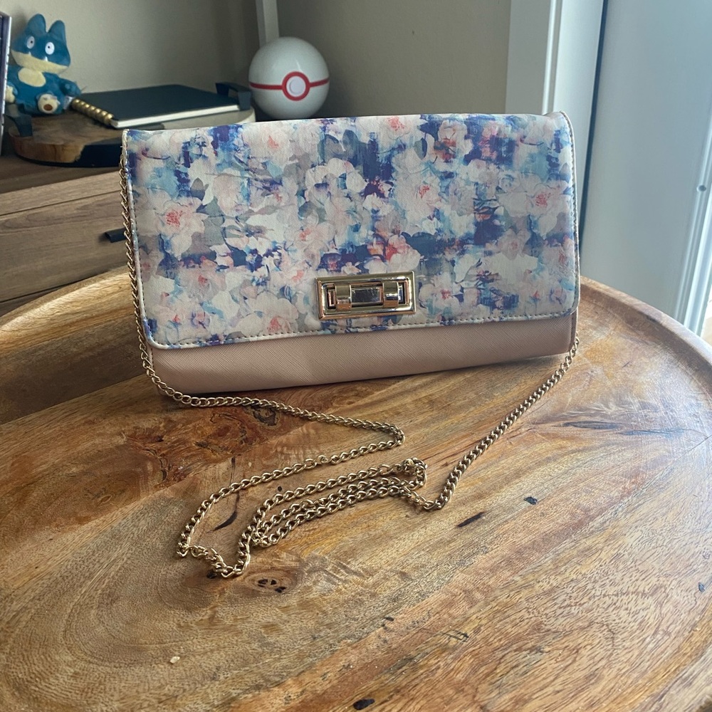 New Look Chain Flap Purse